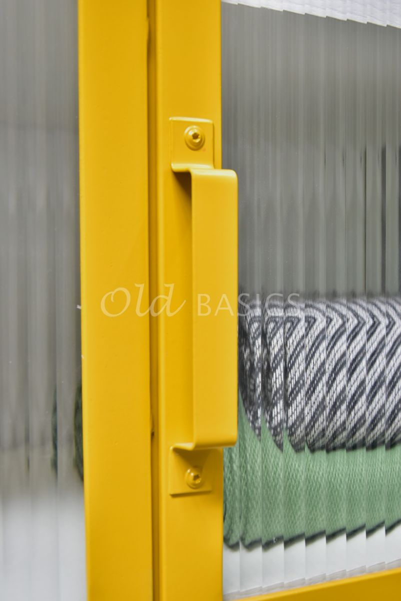 Detail van Apothekerskast Vitrine, 2 deuren, RAL1005, geel, materiaal staal